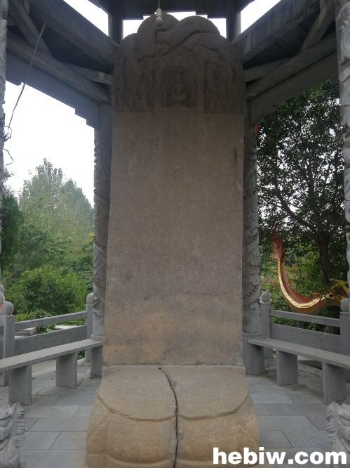 鹤壁大赉店村：一通古碑讲述千余年前历史